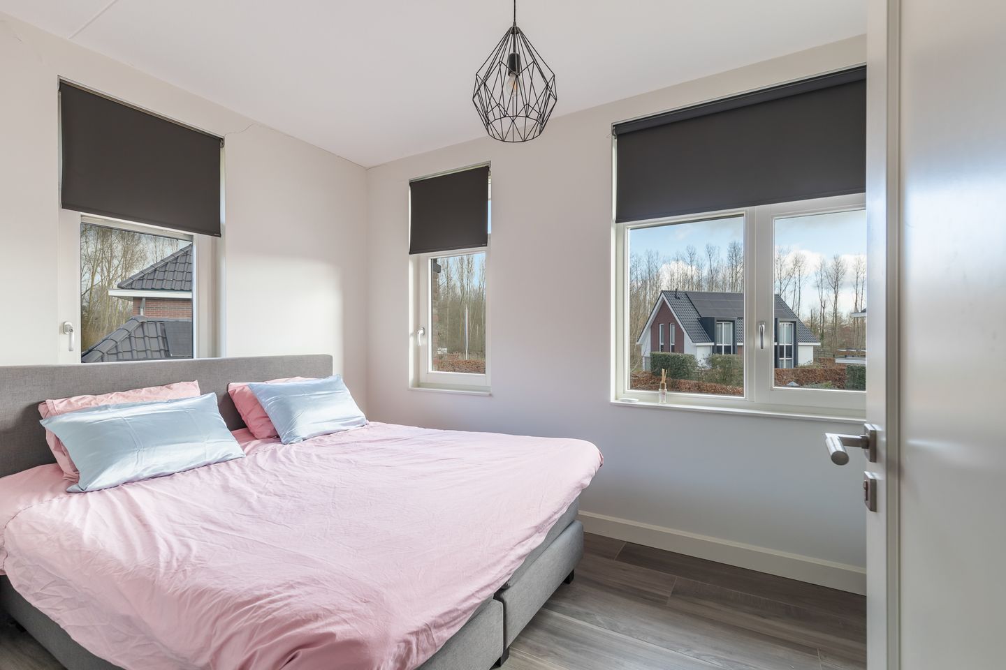 Photo 35 of Pieter Klobbaertlaan 4-A