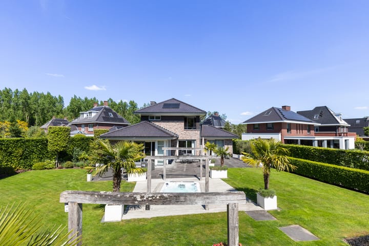 Foto 63 van Pieter Klobbaertlaan 4-A