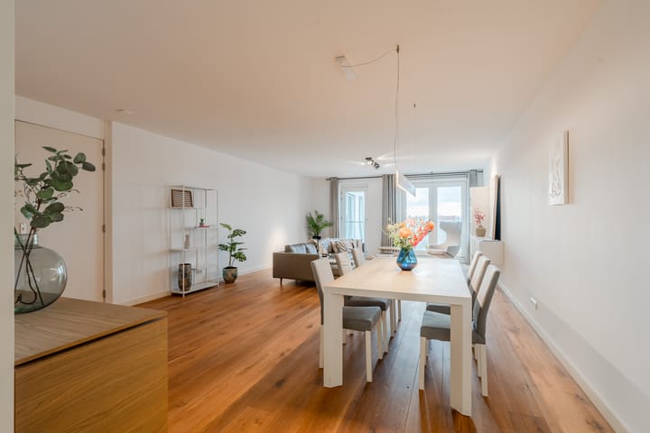 Foto 14 van Haarlemmerplein 18-A