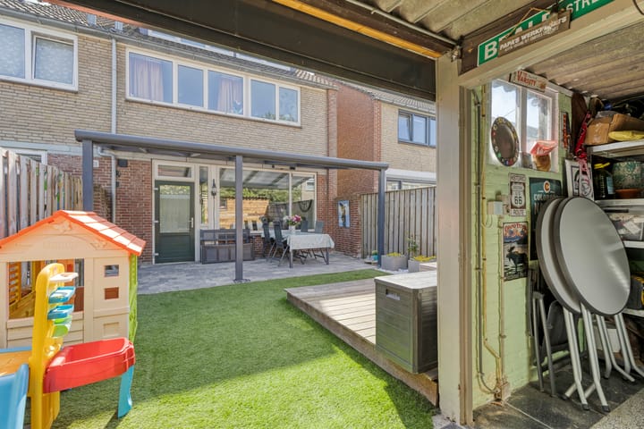 Foto 12 van Bredastraat 11