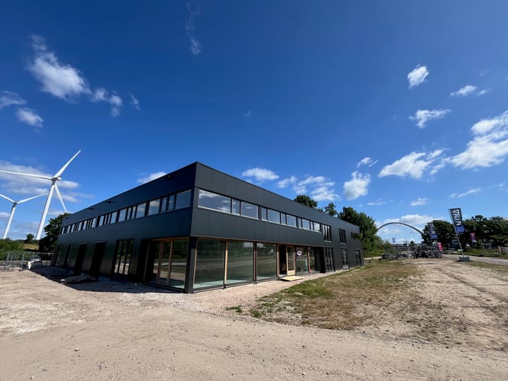 Hollandiaweg 1