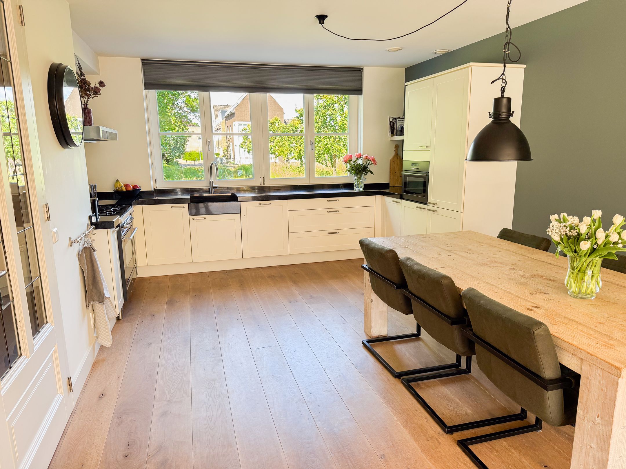 Foto 6 van Veilingmeester 32