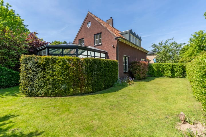 Foto 23 van Grotestraat 104