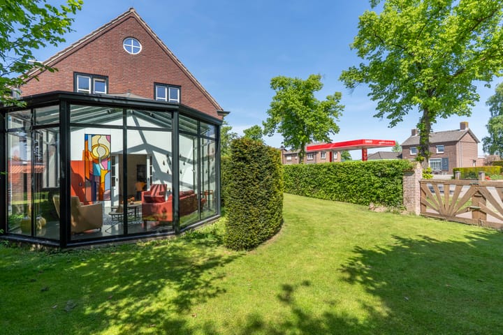 Foto 27 van Grotestraat 104