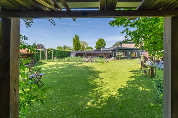 Foto 32 van Grotestraat 104