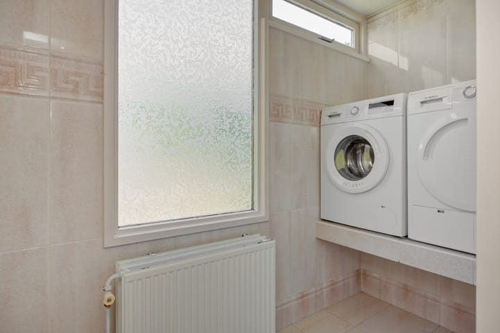 Foto 27 van Koepelstraat 1