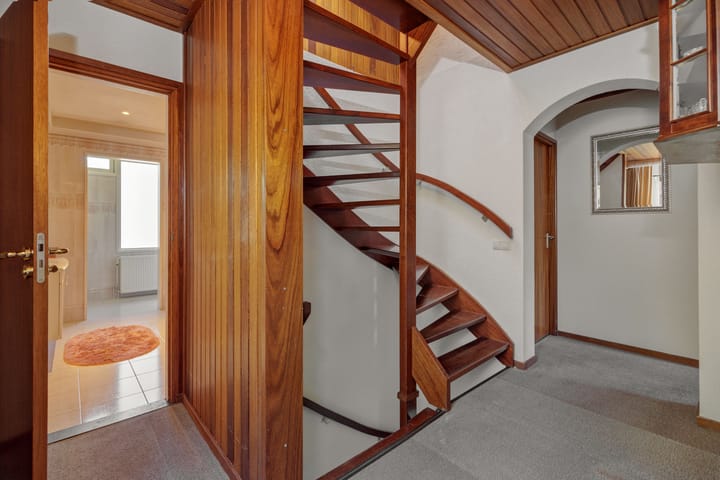 Foto 28 van Koepelstraat 1