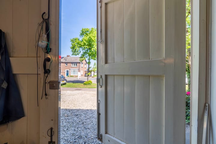 Foto 81 van Grotestraat 104