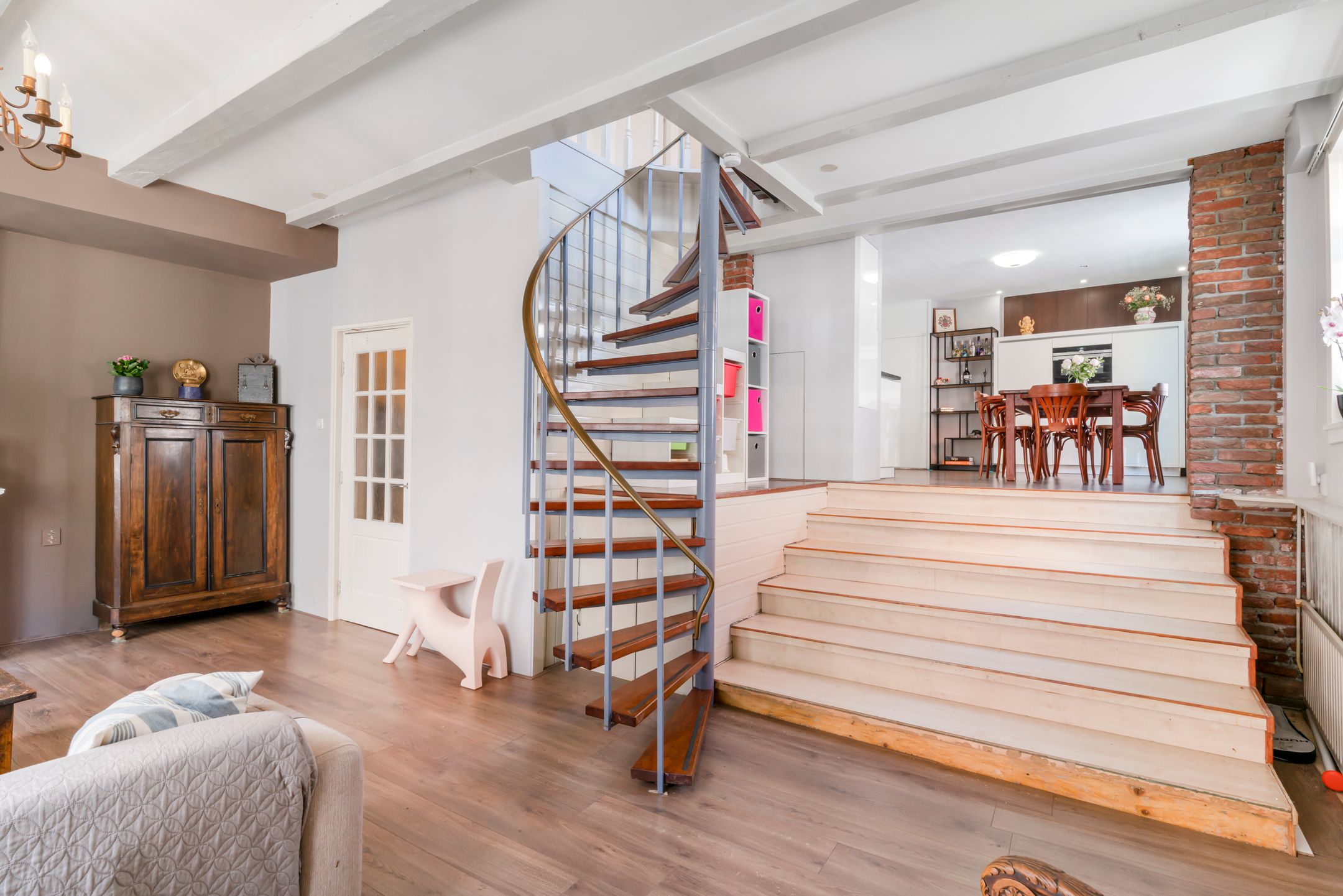 Foto 12 van Hogewoerd 97