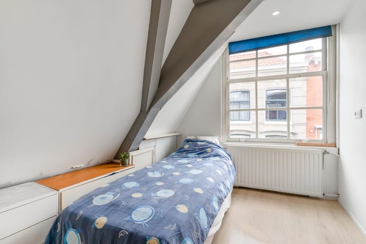 Photo 20 of Hogewoerd 97