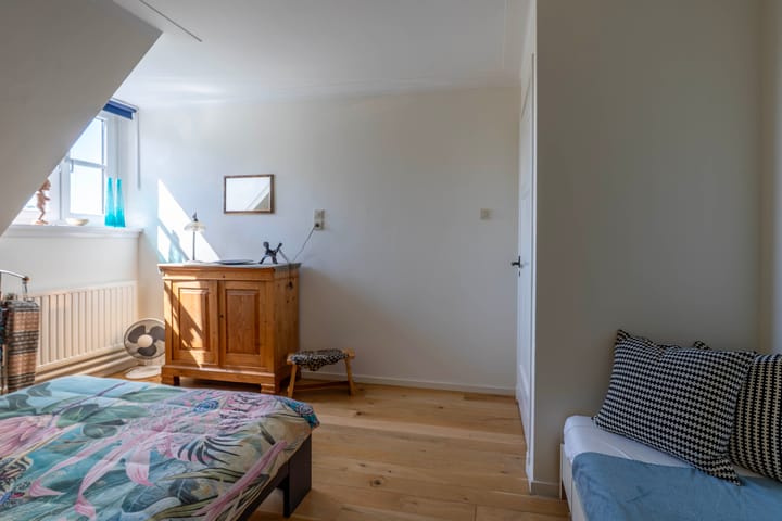 Foto 145 van Grotestraat 104