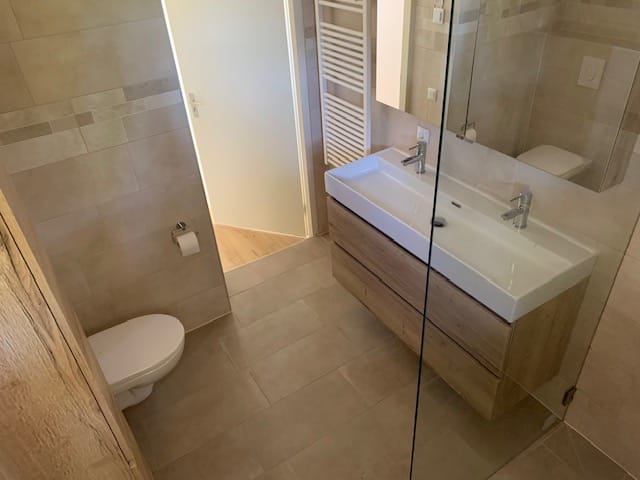 Foto 6 van Heiligelaan 48-B