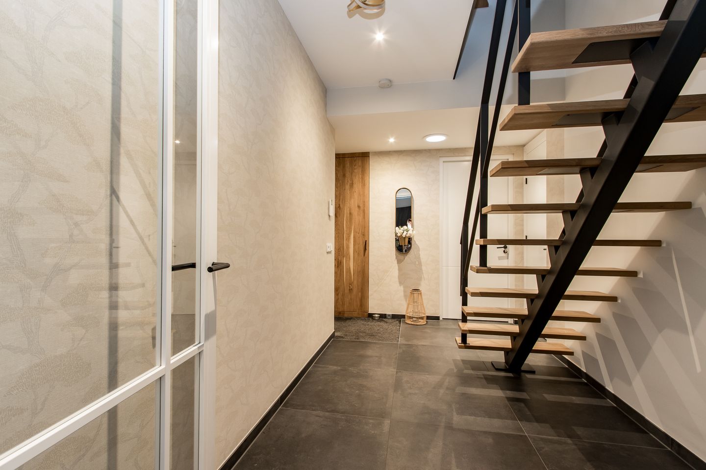 Photo 19 of Burgemeester Wilminkhof 8