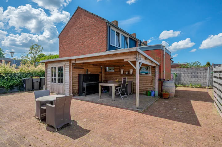 Foto 24 van Voormolenstraat 63