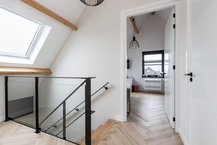 Photo 37 of Burgemeester Wilminkhof 8