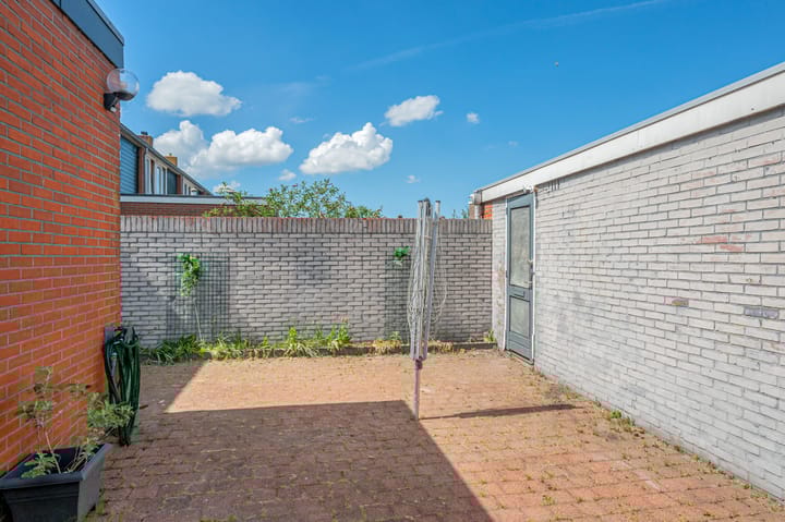 Foto 32 van Voormolenstraat 63