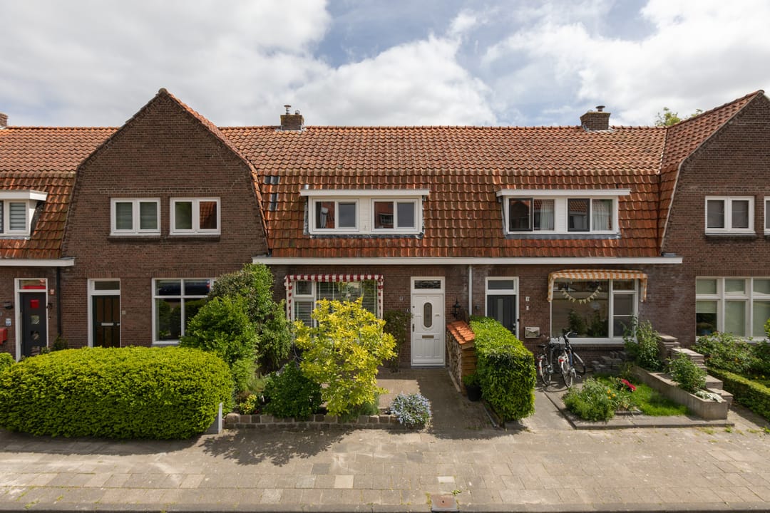 Foto 1 van Monnikstraat 8