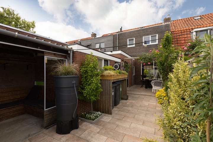 Foto 2 van Monnikstraat 8