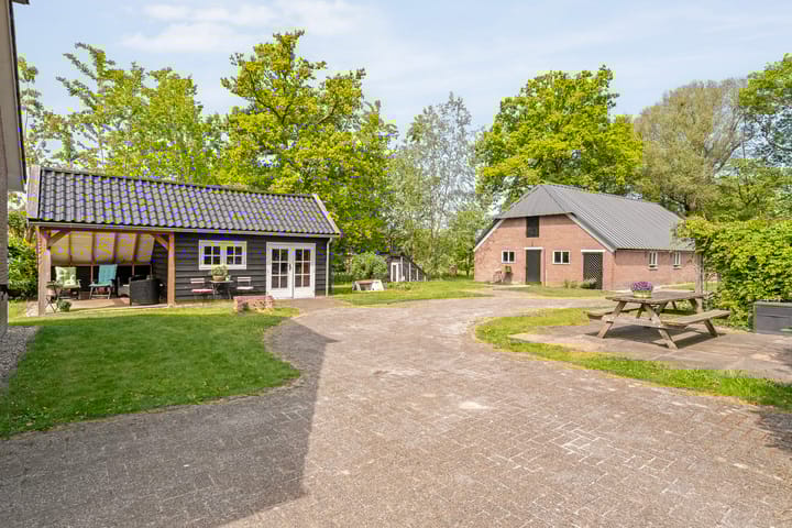 Photo 2 of Westeinde 170