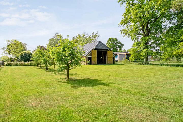 Photo 3 of Westeinde 170