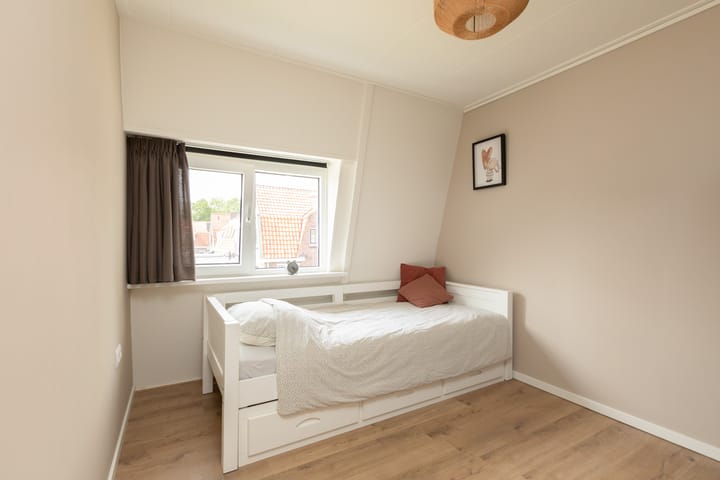 Foto 25 van Monnikstraat 8