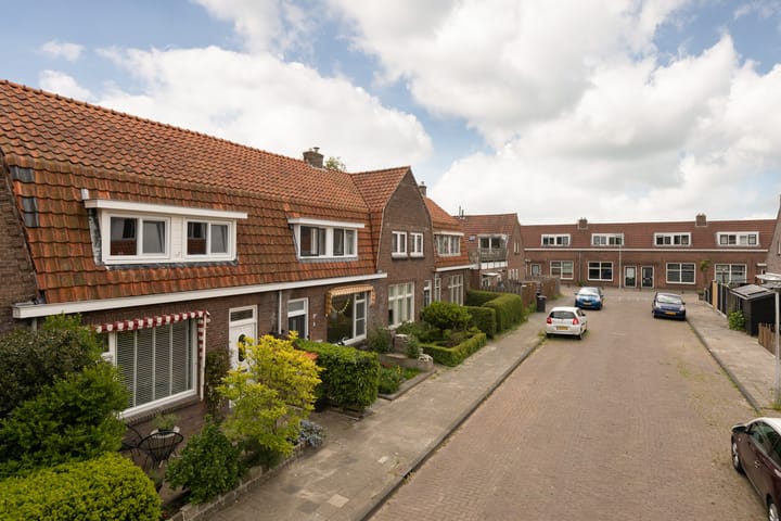 Foto 40 van Monnikstraat 8