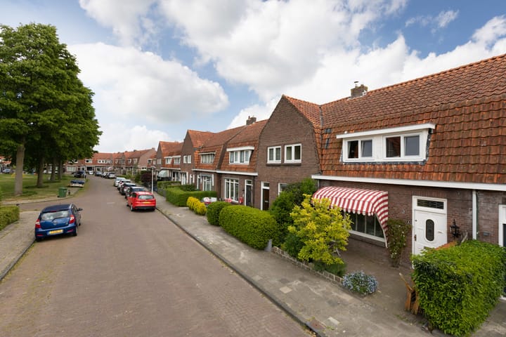 Foto 41 van Monnikstraat 8