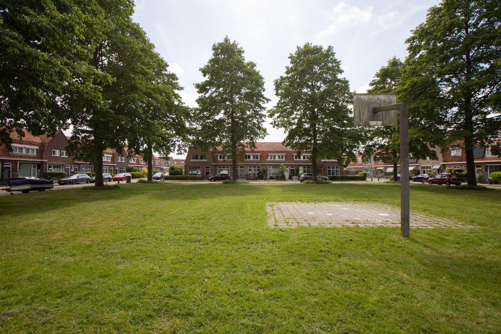 Foto 42 van Monnikstraat 8