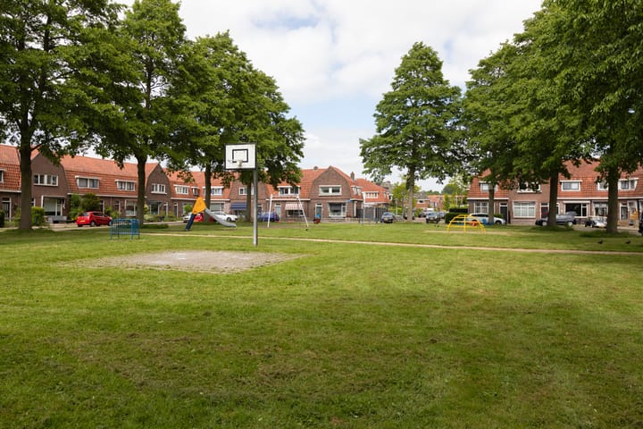 Foto 43 van Monnikstraat 8