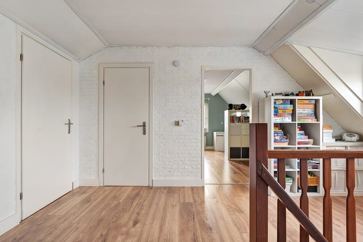 Photo 35 of Westeinde 170