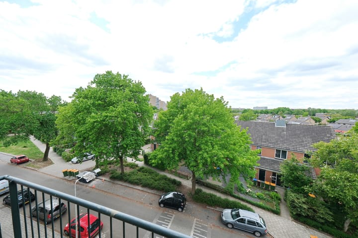 Foto 19 van Madoeralaan 84