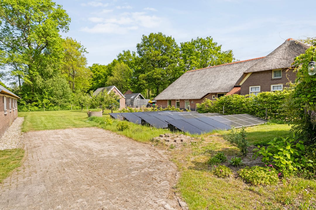 Foto 43 van Westeinde 170