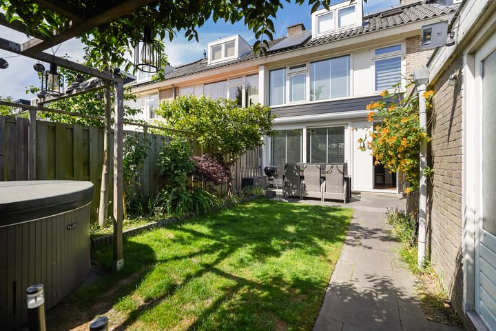 Foto 4 van Ernst Casimirstraat 17