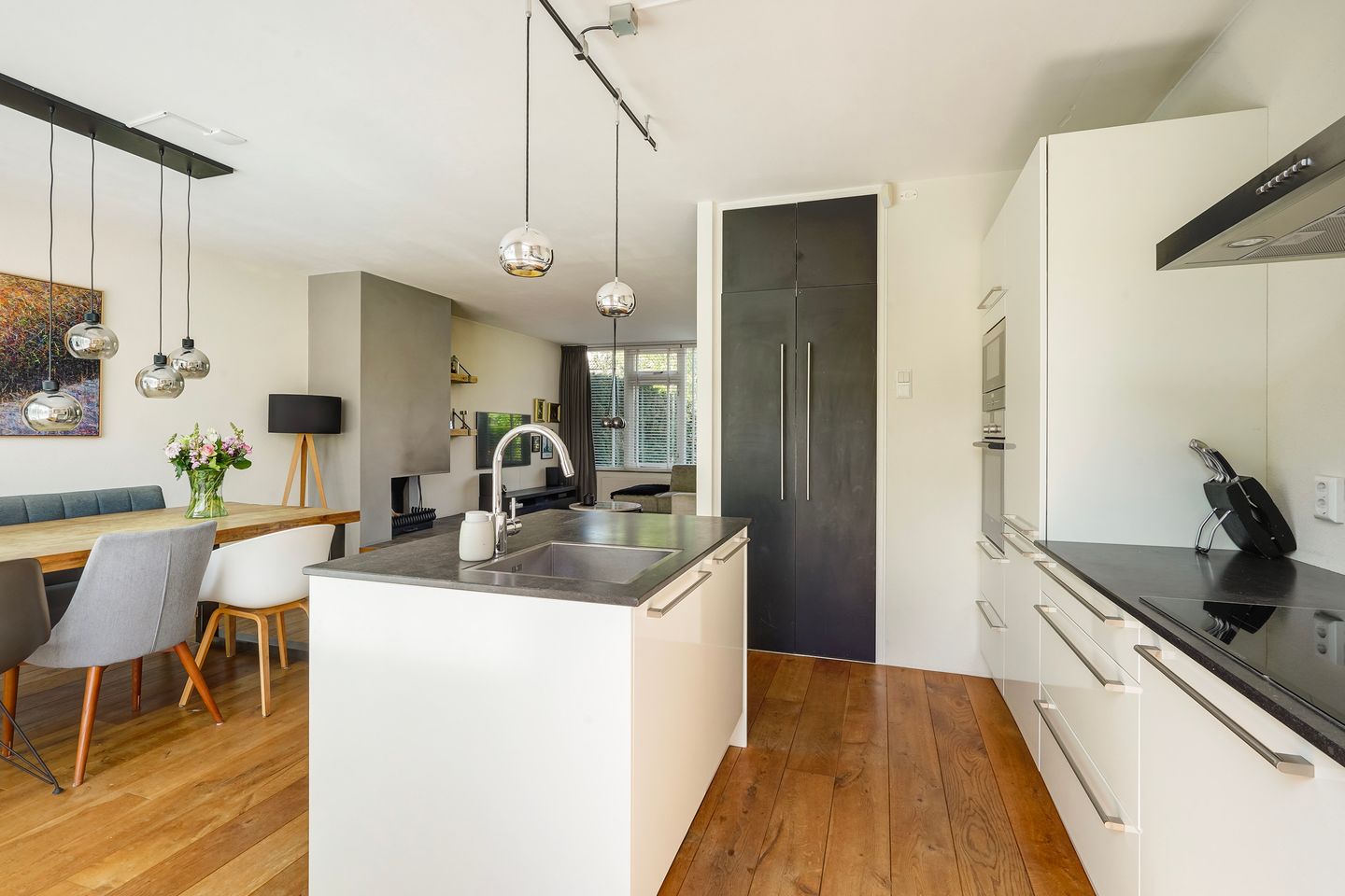 Foto 25 van Ernst Casimirstraat 17