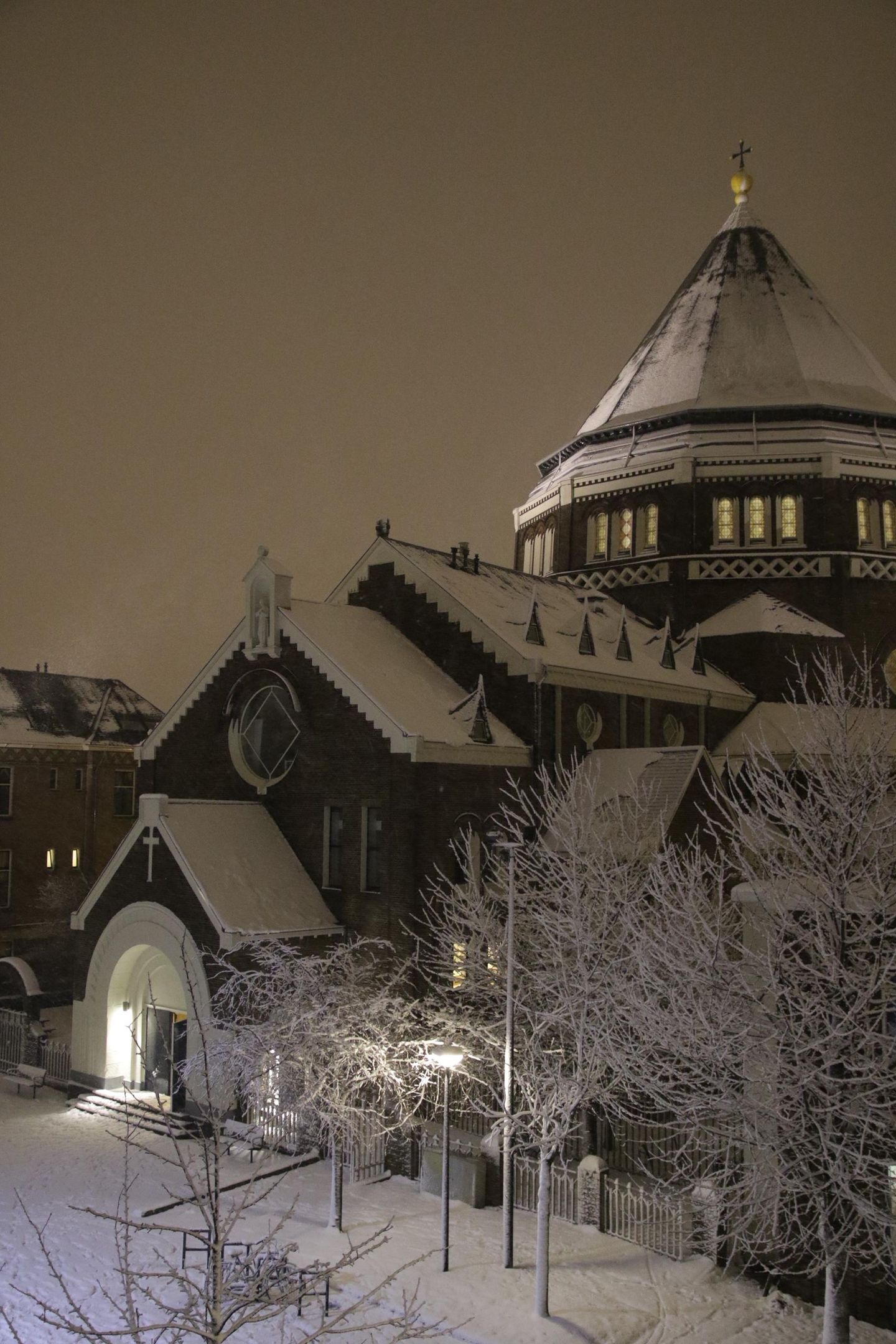 Foto 35 van Ambonstraat 36