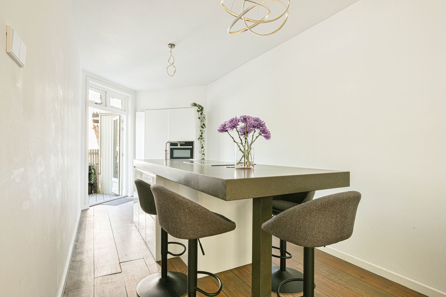 Photo 10 of President Kennedylaan 92-H