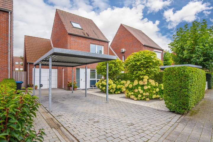 Photo 1 of Bloemenhoeve 6