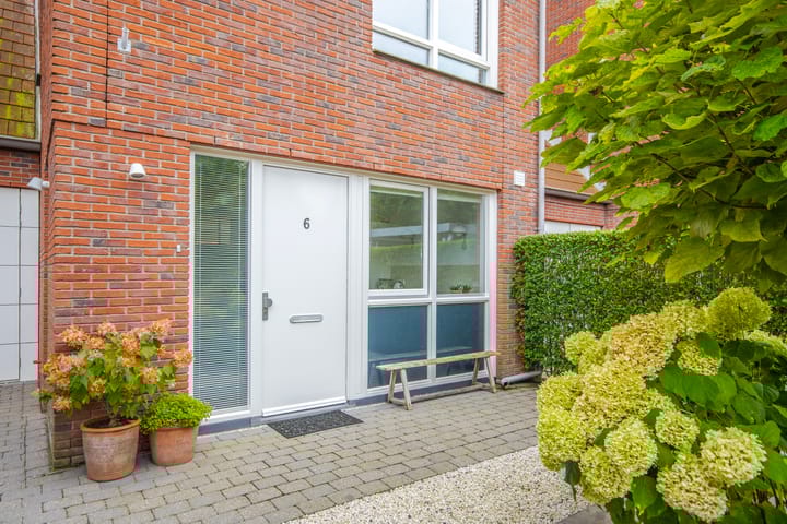 Photo 5 of Bloemenhoeve 6