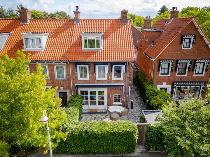 Foto 1 van Kruisbeklaan 13