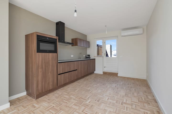 Photo 2 of Hoogstraat 318-B