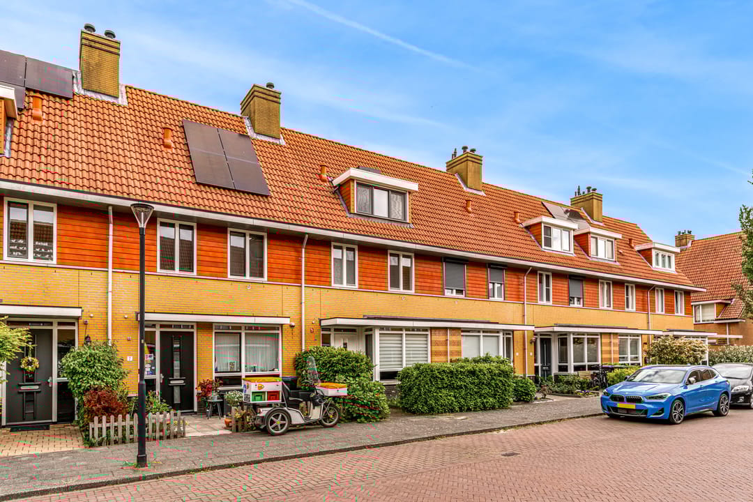 Photo 1 of Waterhoen 9