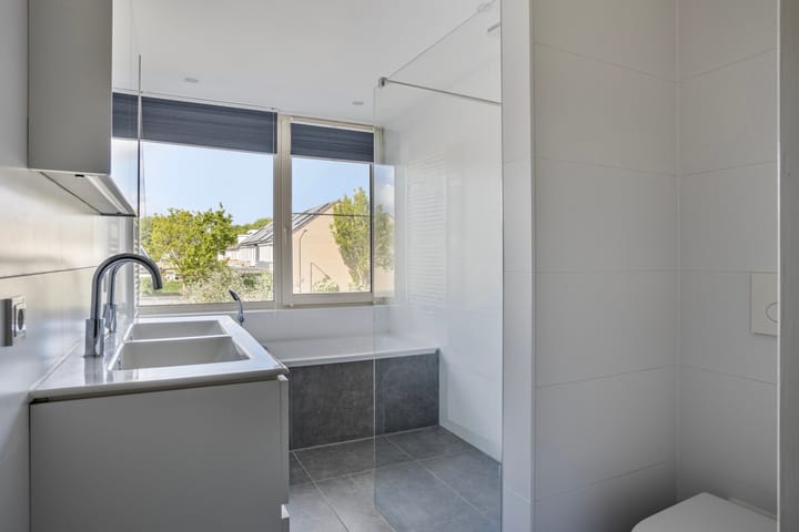 Photo 16 of Europalaan 60