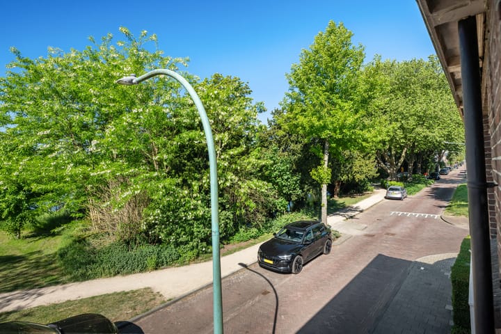 Foto 30 van Fop Smitstraat 37