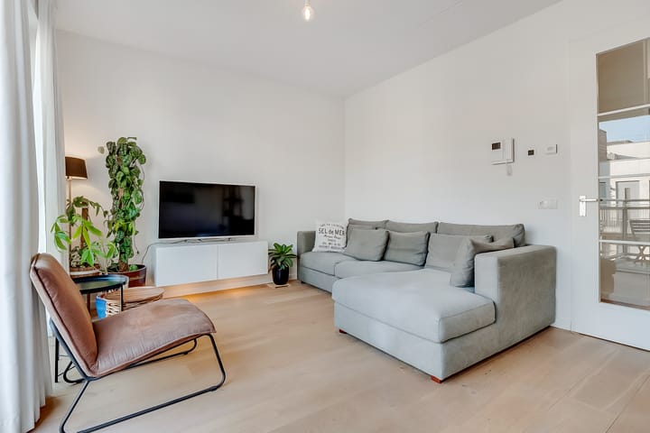 Foto 11 van Carel Willinkgracht 557