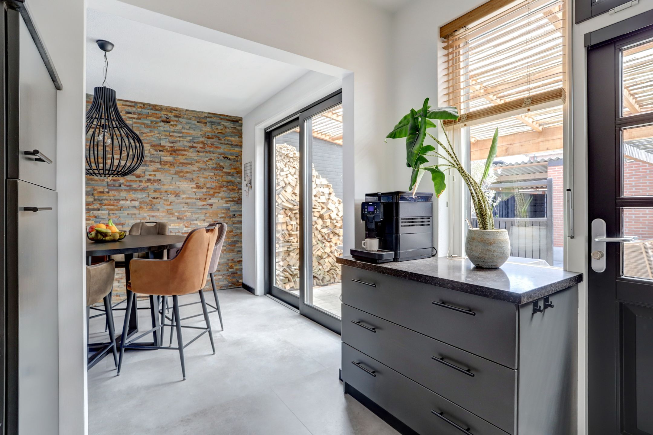 Photo 3 of Prins Willem-Alexanderstraat 3