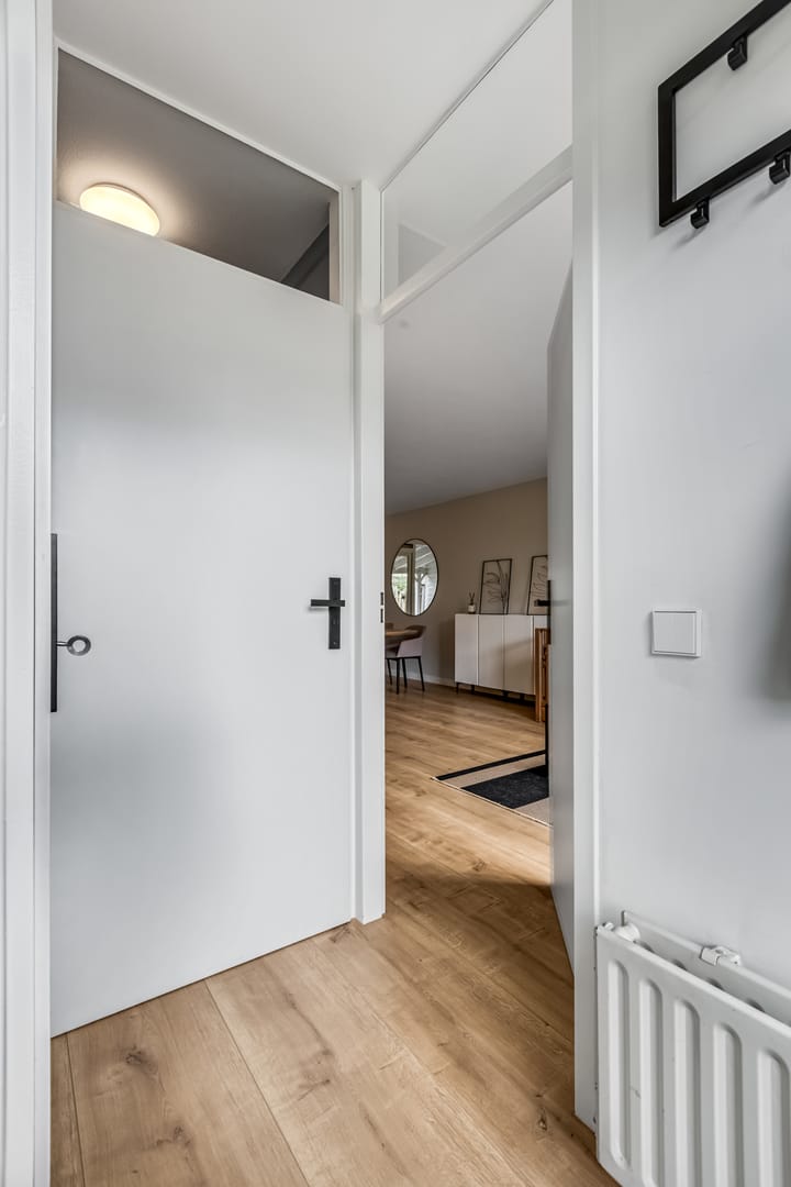 Foto 7 van Meikers 33