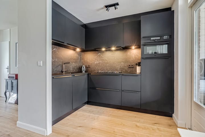 Foto 14 van Meikers 33