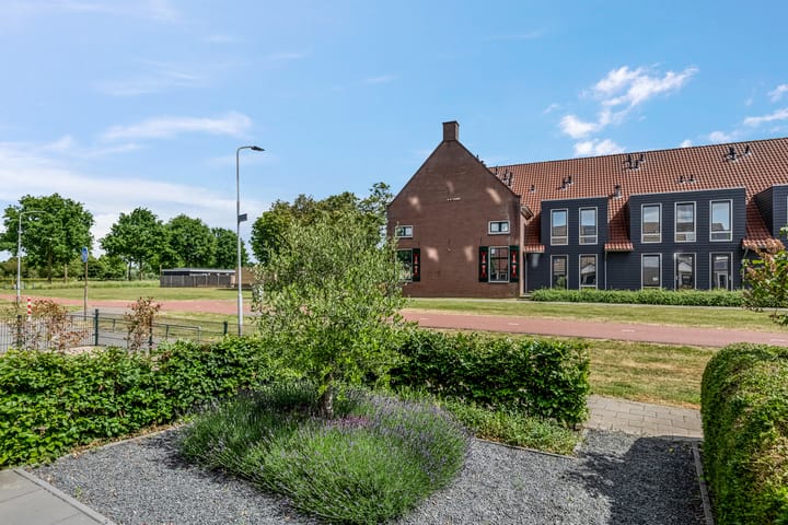 Foto 36 van Meikers 33