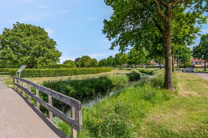 Foto 40 van Meikers 33