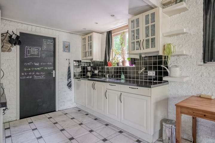 Photo 13 of Molenstraat 2